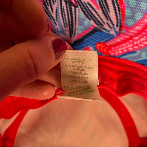 Lilly Pulitzer Ruby Red Sun Hat Wild Times Pink Blue Wide Brim Tropical Beachy - Picture 11 of 14